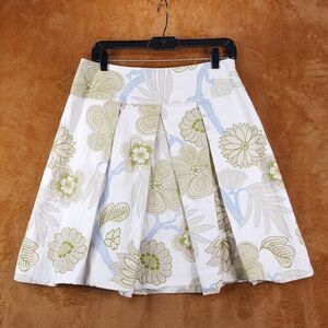TARA JARMON Womens Skirt Size 42 White Floral Pleated A-Line Above Knee Cotton